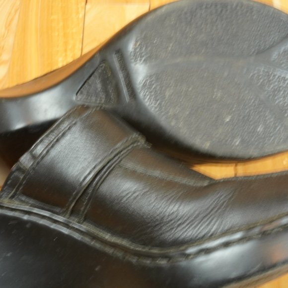 Born Dark Brown Leather Clogs Size 8 - Picture 4 of 8